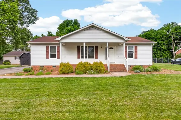 3701 Mulberry Lane, High Point, NC 27262