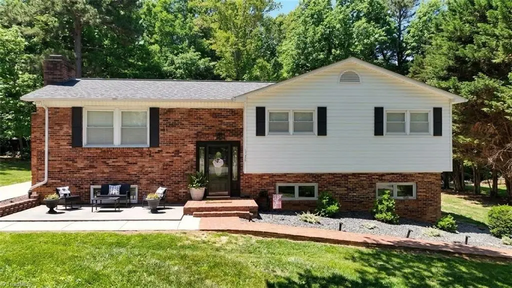 129 Swiss Haven Drive, Pilot Mountain, NC 27041 - #1