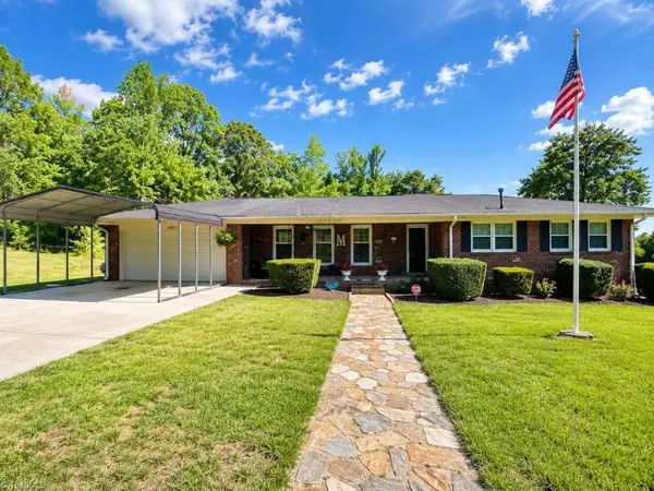 1805 Midway School Road, Winston-Salem, NC 27107