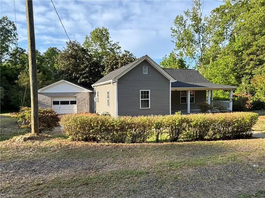 409 Turner Street, Eden, NC 27288 - #3