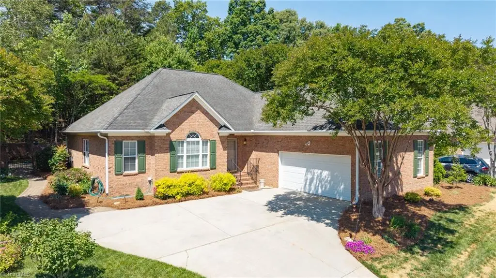 128 Oakmont Drive, Kernersville, NC 27284 - #1