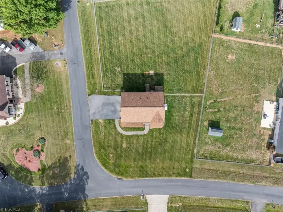 136 Central Ridge Court, Clemmons, NC 27012 - #3
