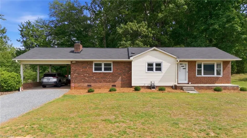 5406 Reidsville Road, Kernersville, NC 27009 - #1