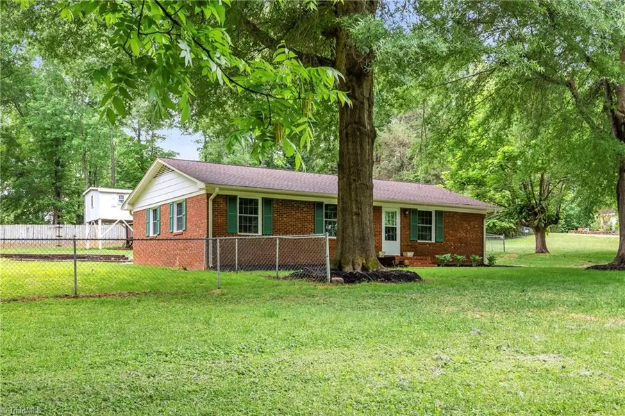 810 Pinoak Road, Greensboro, NC 27455 - #3