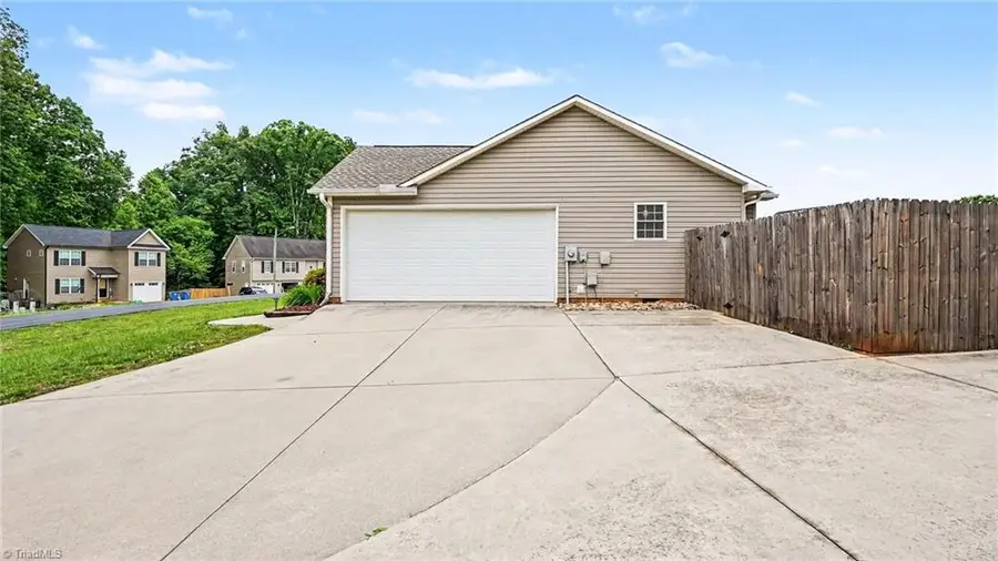 125 Gumtree Court, Mocksville, NC 27028 - #2