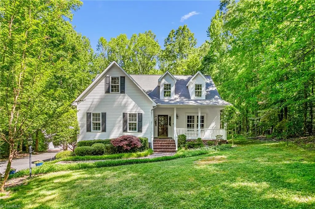 902 & 904 Raylewood Court, Greensboro, NC 27406 - #1