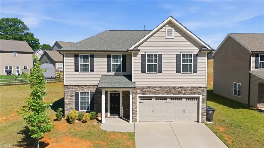5180 Sedge Hollow Drive, Kernersville, NC 27284 - #2