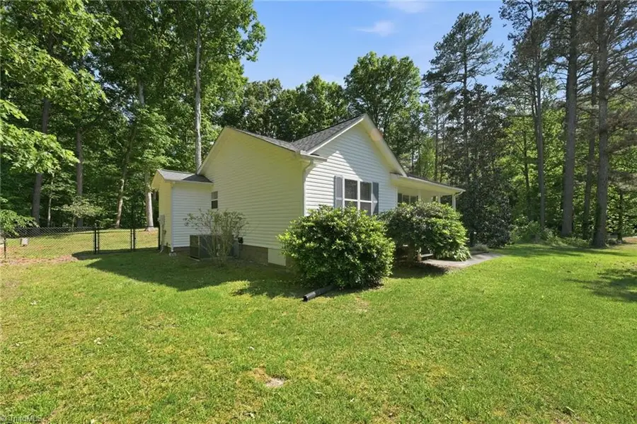 2802 Oak Pointe Lane, Mebane, NC 27302 - #3