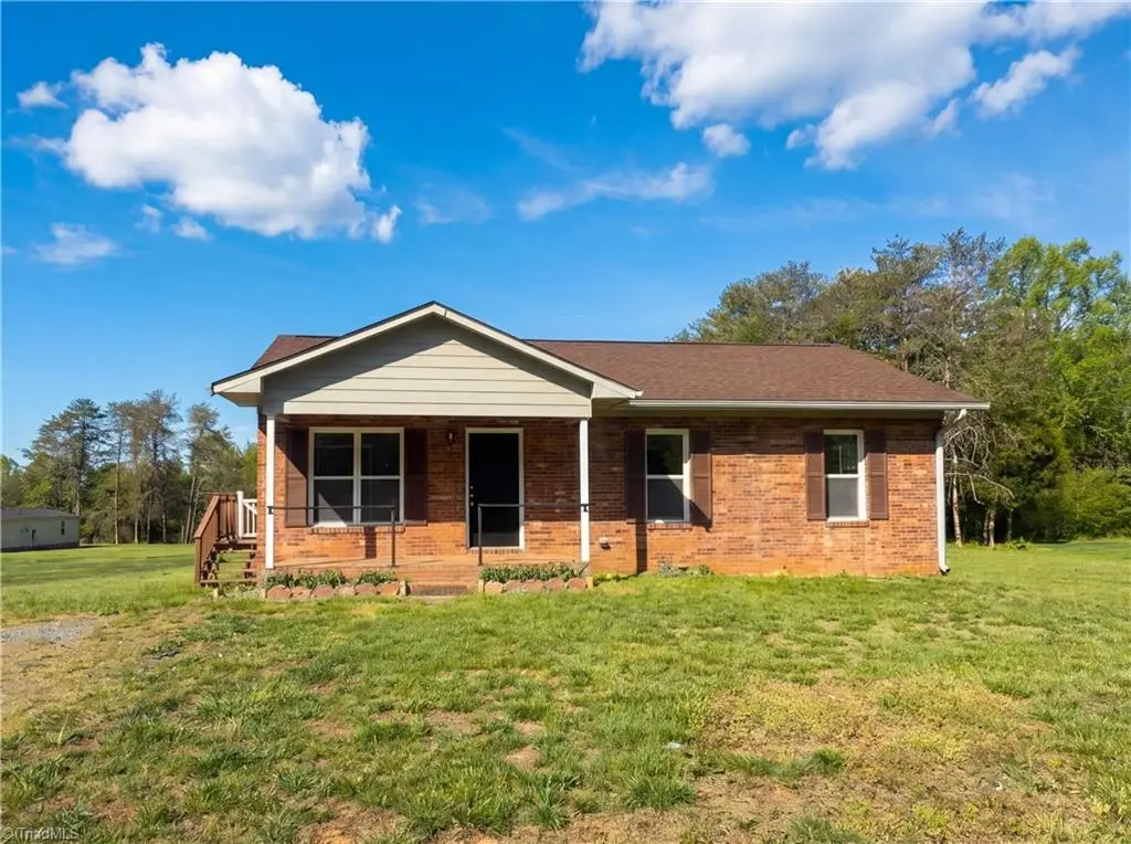 4278 Nc Highway 89 E, Walnut Cove, NC 27052 - #1