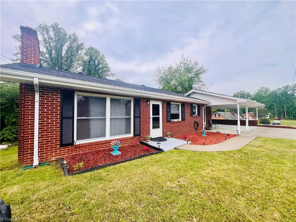 2556 Westfield Road, Mount Airy, NC 27030 - #1