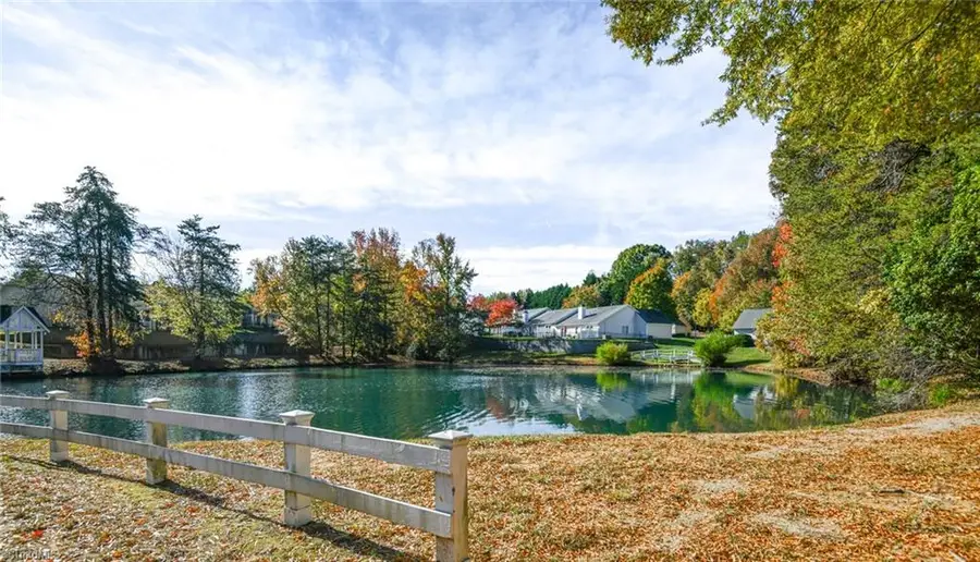 806 Carriage Crossing Lane #B, Greensboro, NC 27410 - #2