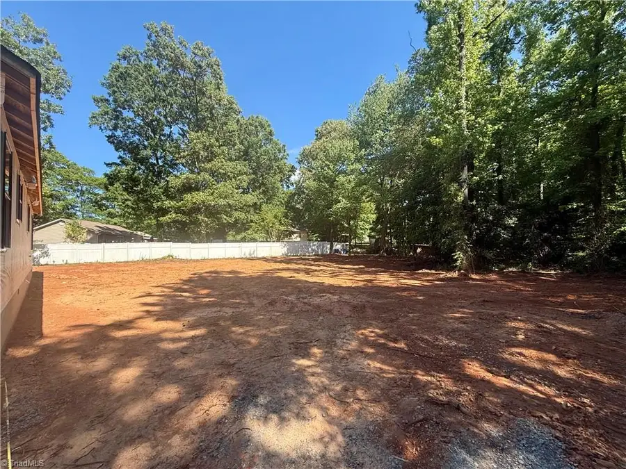 1010 High Rock Shores Drive, Lexington, NC 27292 - #3
