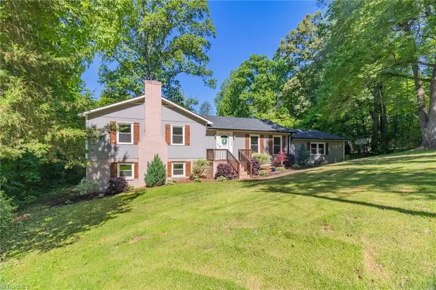 1136 Boulder Road, Yadkinville, NC 27055 - #3