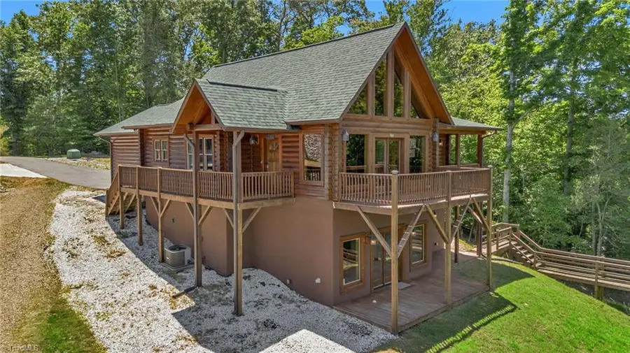 318 Heron Point Drive, Wilkesboro, NC 28697 - #3