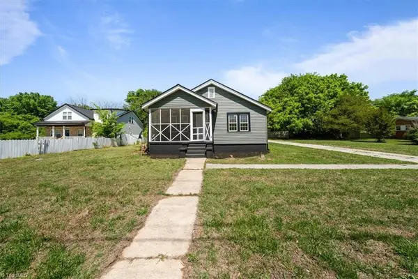 628 Elm Street, Graham, NC 27253