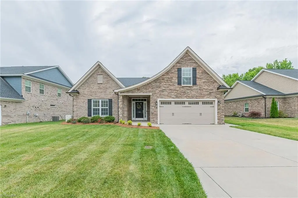 403 Freemont Drive, Thomasville, NC 27370 - #1