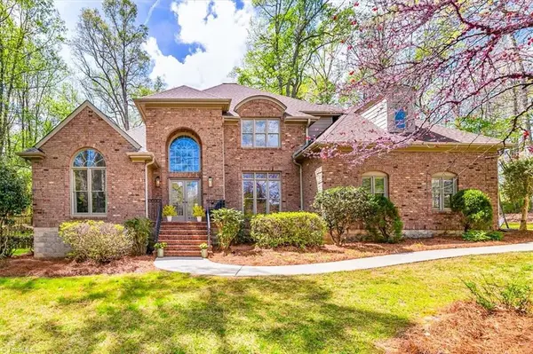 6731 Kenbeck Court, Summerfield, NC 27358