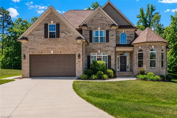7501 Monty Drive, Kernersville, NC 27284