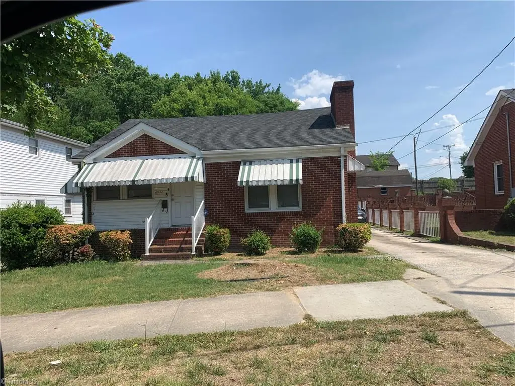 2111 S Benbow Road, Greensboro, NC 27406 - #1
