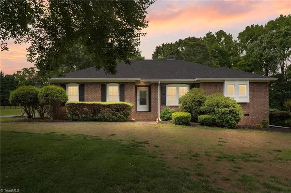 211 Hidden Creek Drive, Advance, NC 27006