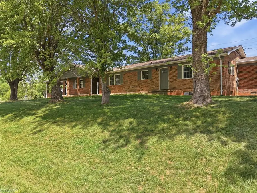 954 Parsonsville Road, Purlear, NC 28665 - #3