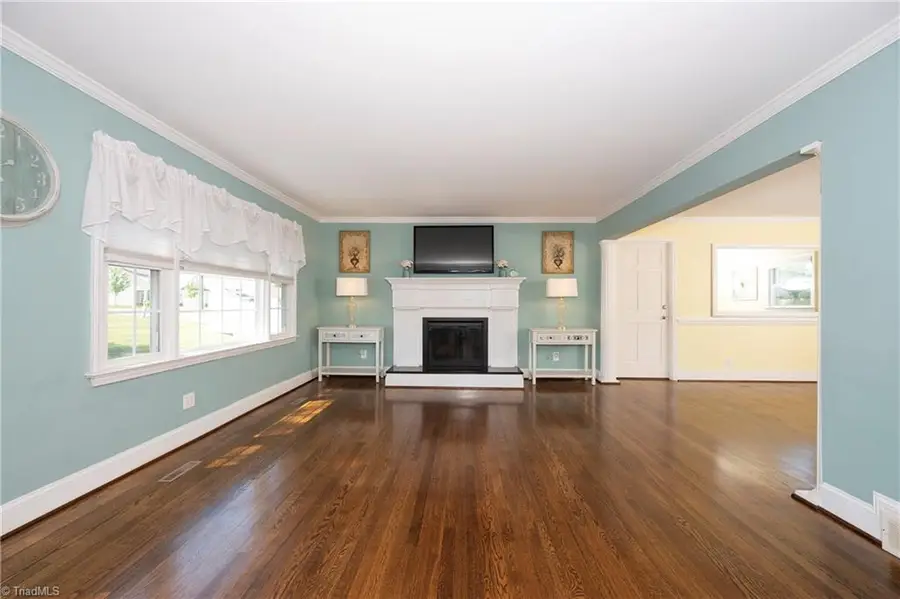 590 N Peace Haven Road, Winston Salem, NC 27104 - #3