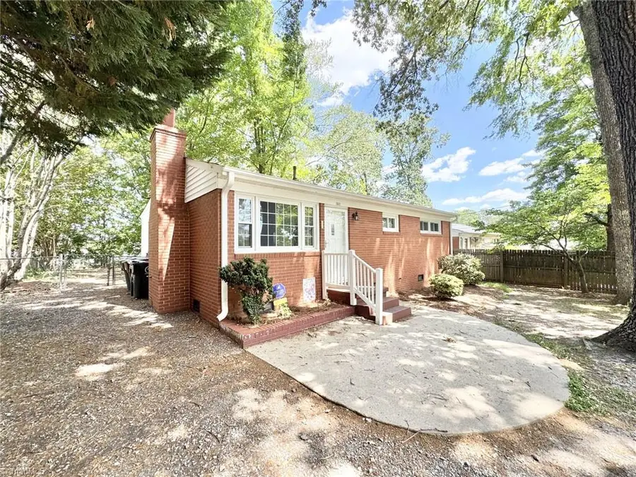 3602 Calvert Street, Greensboro, NC 27405 - #2