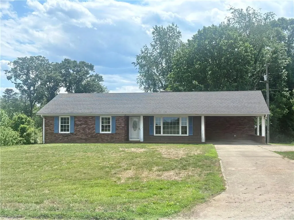 3625 Austin Little Mtn Road, Roaring River, NC 28669 - #1