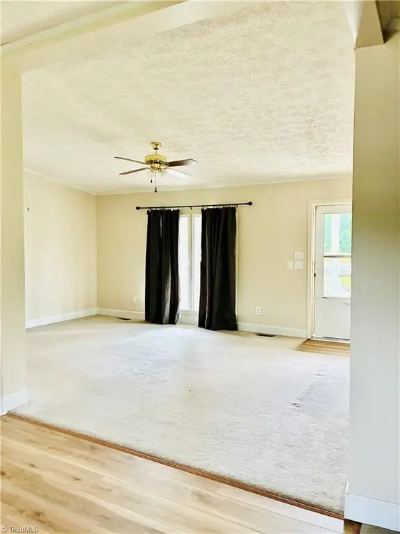 185 Mountain Dale Drive, North Wilkesboro, NC 28659 - #2