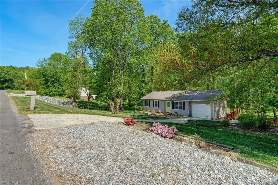 915 Quailmeadow Lane, Colfax, NC 27235 - #2