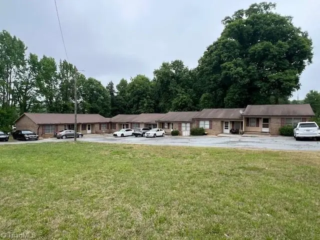 1500 Deep River Road, High Point, NC 27265 - #3