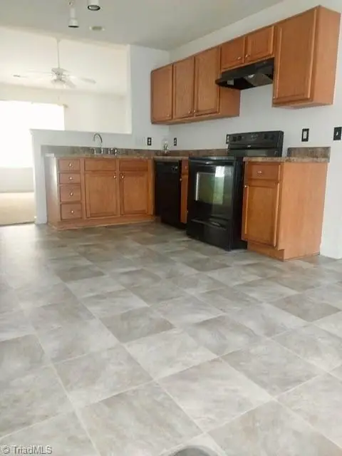 4616 Mallard Creek Drive, Greensboro, NC 27405 - #2