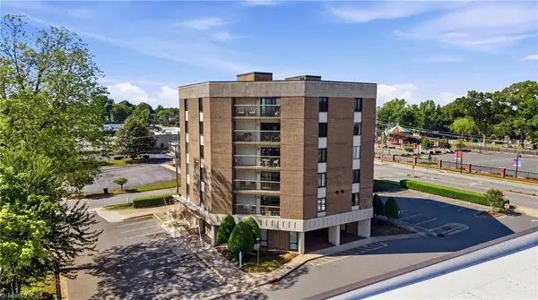 531 N Hamilton Street #L, High Point, NC 27262