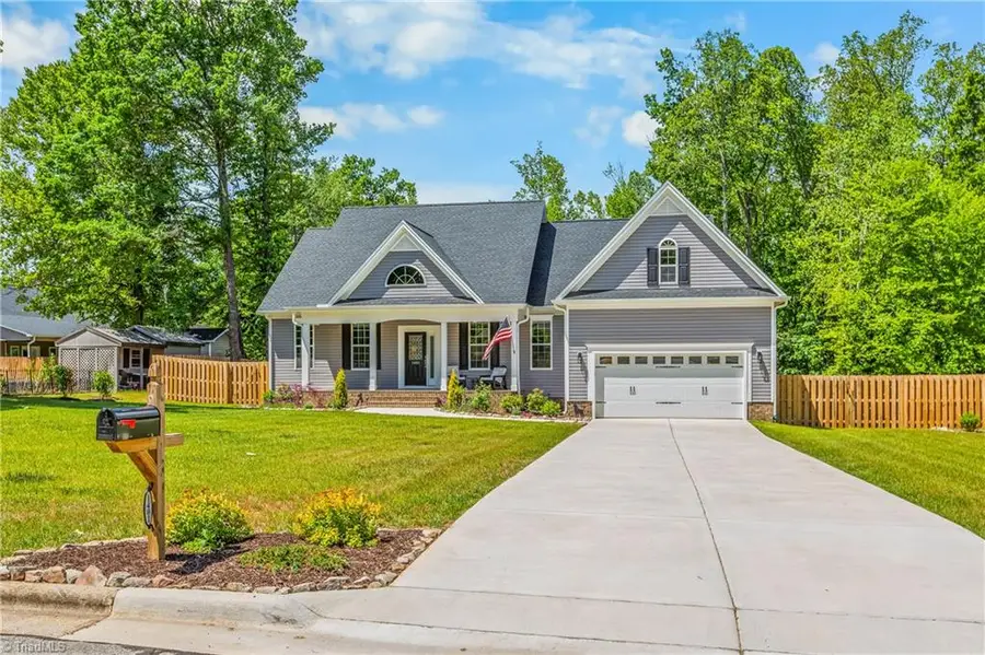 1401 Ashland Drive, Reidsville, NC 27320 - #2