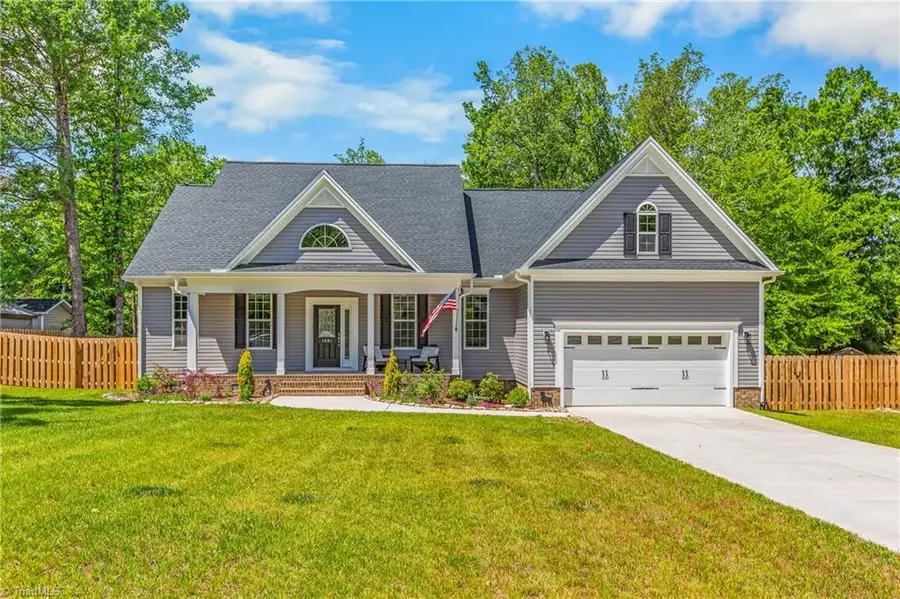 1401 Ashland Drive, Reidsville, NC 27320 - #3