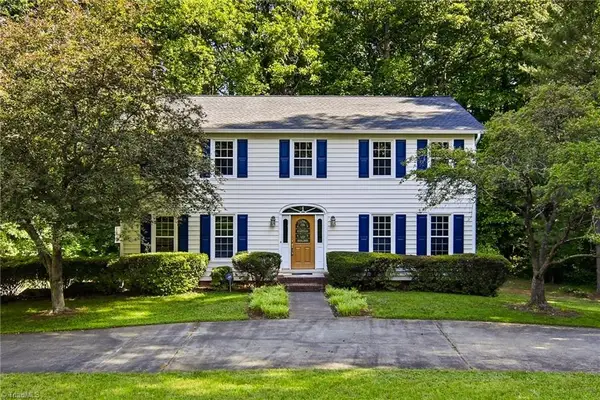 705 Luxbury Road, Winston-Salem, NC 27104