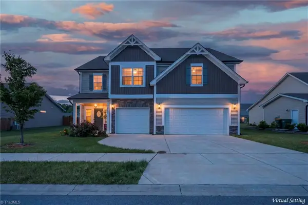 6249 Finch Meadow Court, Clemmons, NC 27012