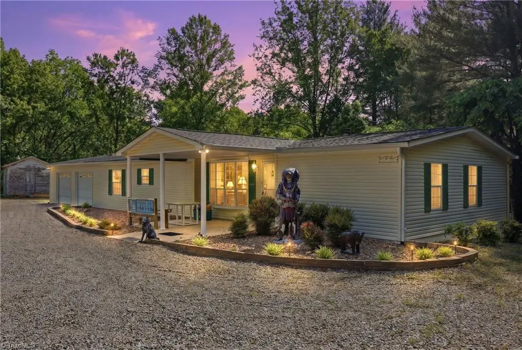 210 Lankford Lane, North Wilkesboro, NC 28659 - #1
