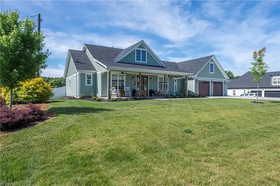 107 Meeting House Lane, Advance, NC 27006 - #2