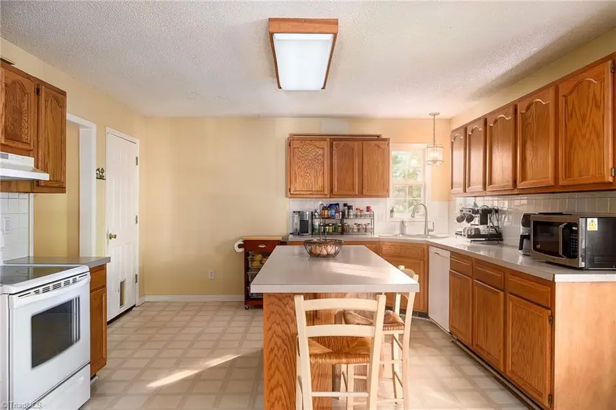 153 Union Pointe Lane, Lexington, NC 27295 - #3