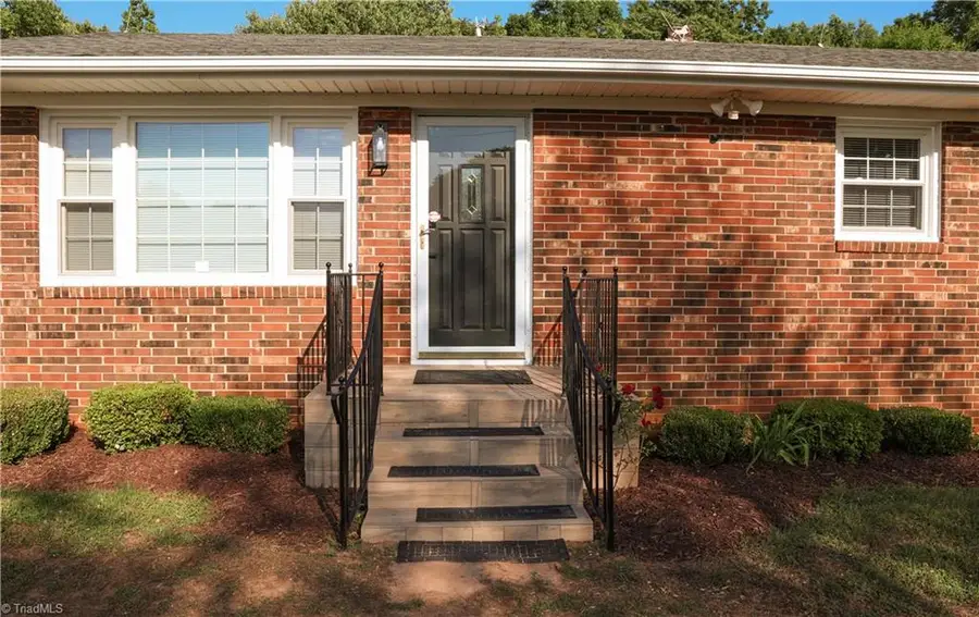 123 Robbie Scott Trail, Reidsville, NC 27320 - #3