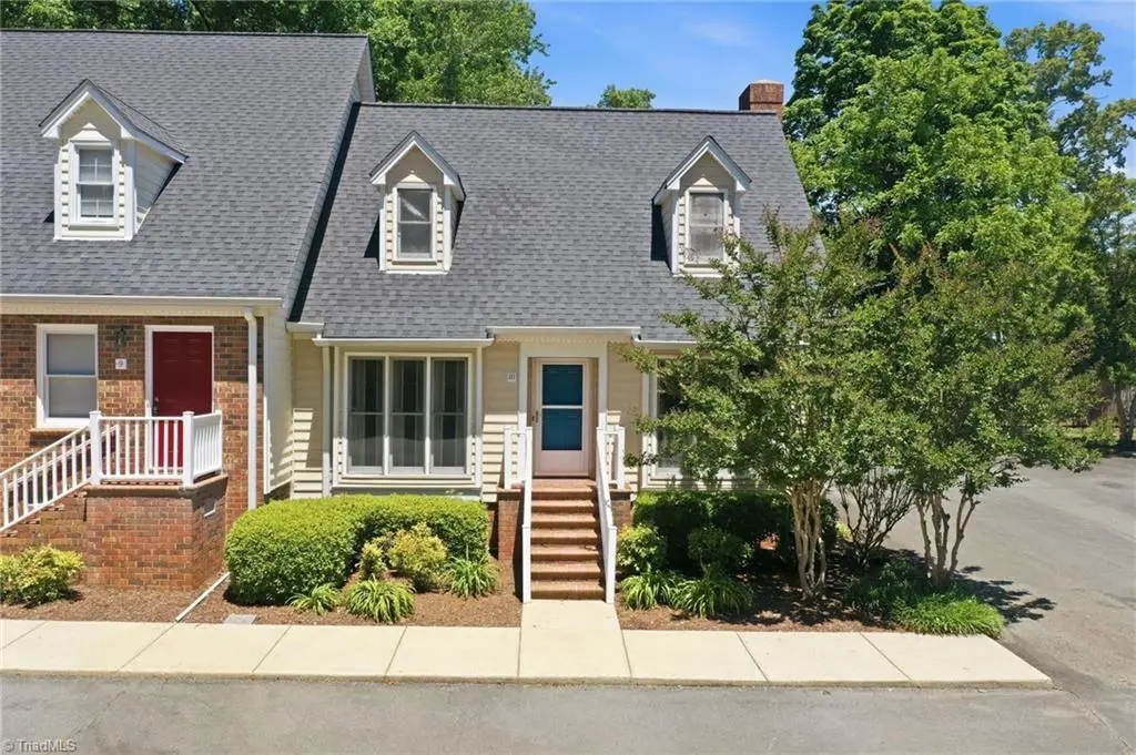 1121 Sherwood Drive #10, Burlington, NC 27215 - #1