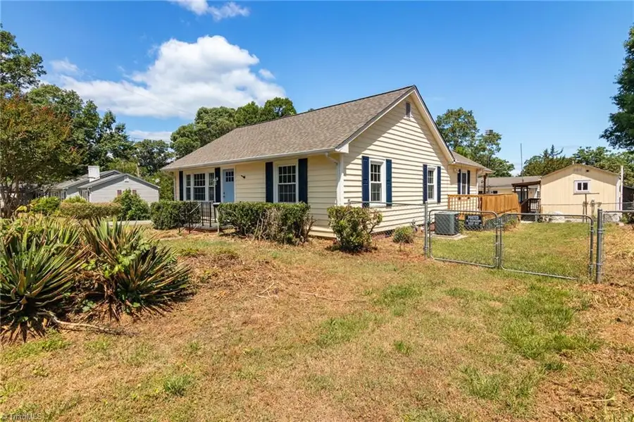 214 Moon Street, Thomasville, NC 27360 - #3