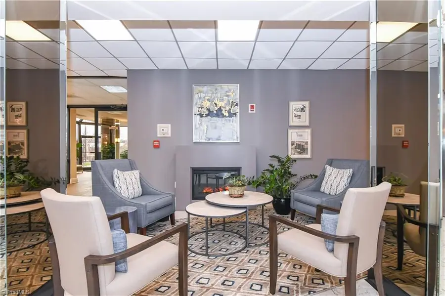 1101 N Elm Street #906, Greensboro, NC 27401 - #3