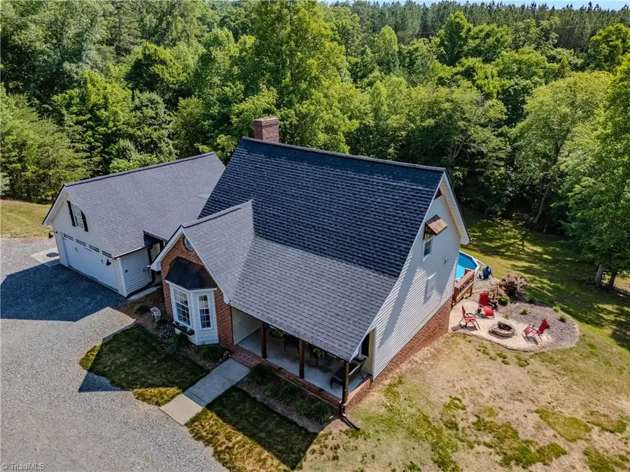 1125 Briarwood Drive, Walnut Cove, NC 27052 - #3