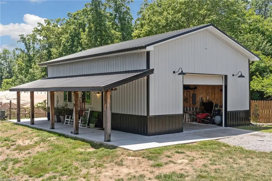 323 Ridge Drive, Lexington, NC 27295 - #2