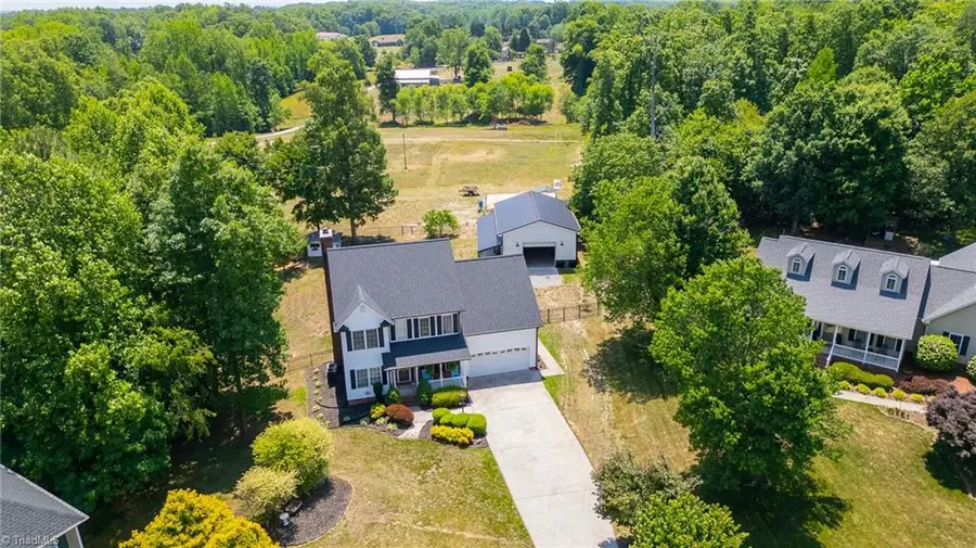 323 Ridge Drive, Lexington, NC 27295 - #3