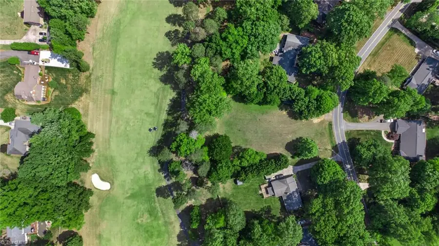 27 Wheaton Circle, Greensboro, NC 27406 - #2