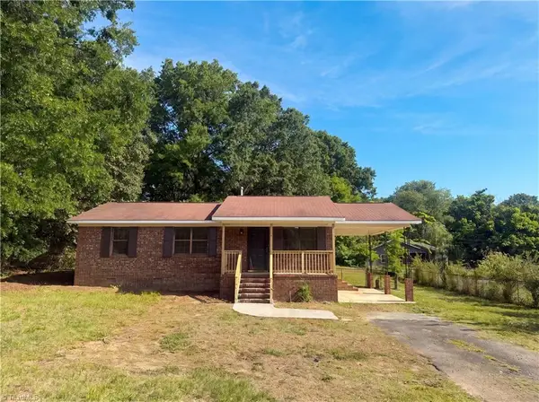 909 Short Street, Burlington, NC 27217