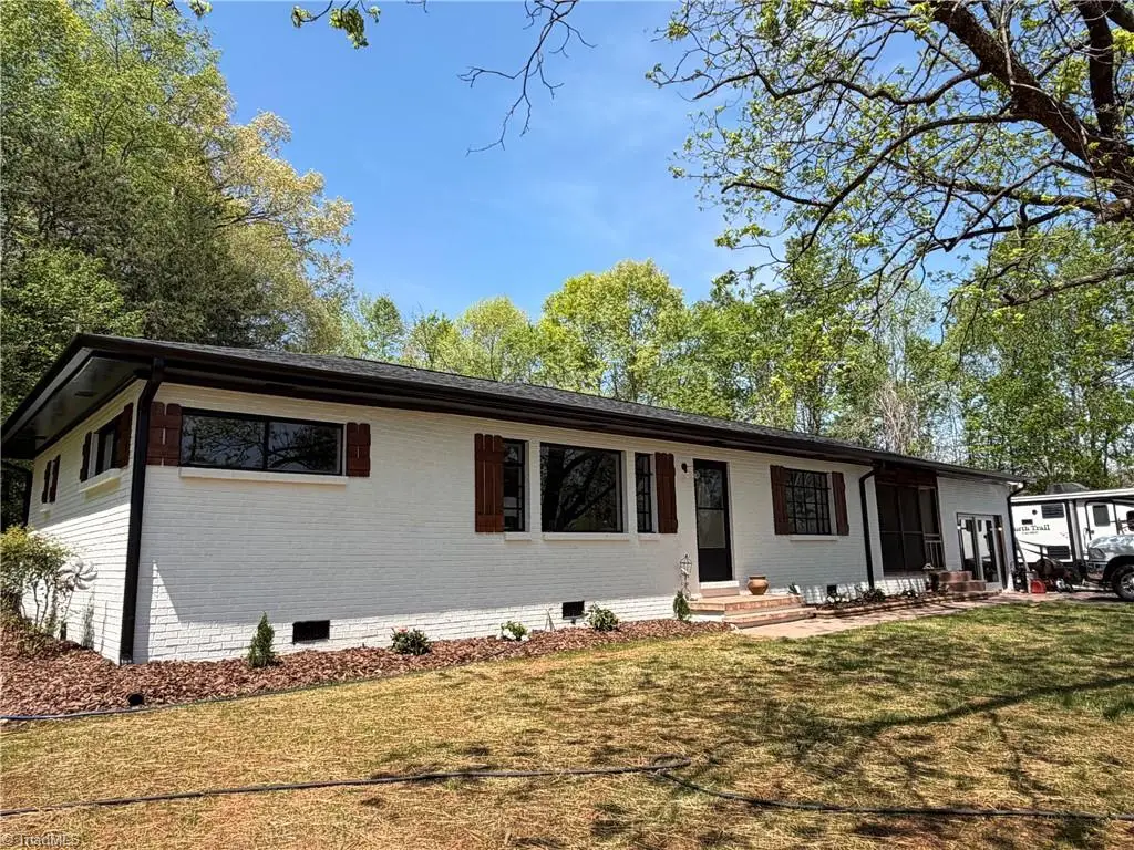 2197 Blackberry Road, Thomasville, NC 27360 - #1